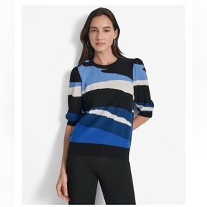 DKNY Women's Abstract Blue and Black Sweater